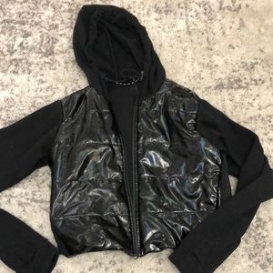 Alo Yoga zip-up cropped hoodie jacket